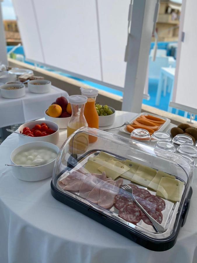 Noone Tropea Guesthouse エクステリア 写真